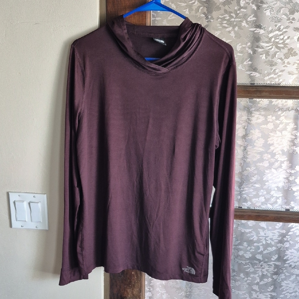 The North Face Lightweight Pullover Hood  (L)